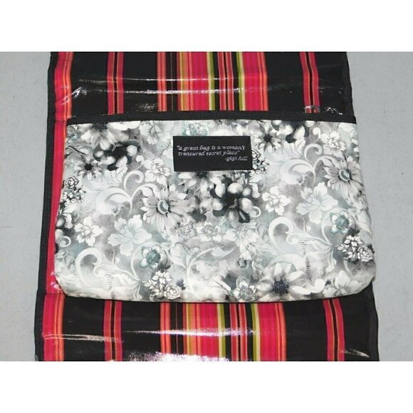 GIGI HILL LOS ANGELES BLACK & WHITE HANGING TRAVEL ORGANIZER, 12 x 28" OPEN - Picture 4 of 7